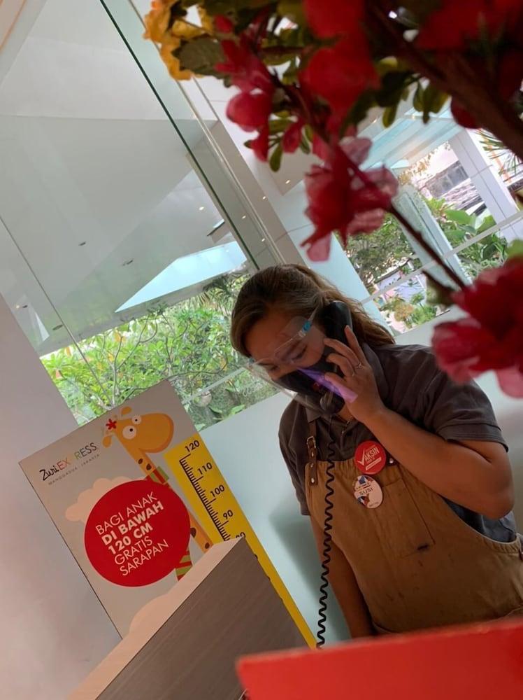 雅加达 竺立快递芒甘杜阿旅馆酒店 外观 照片
